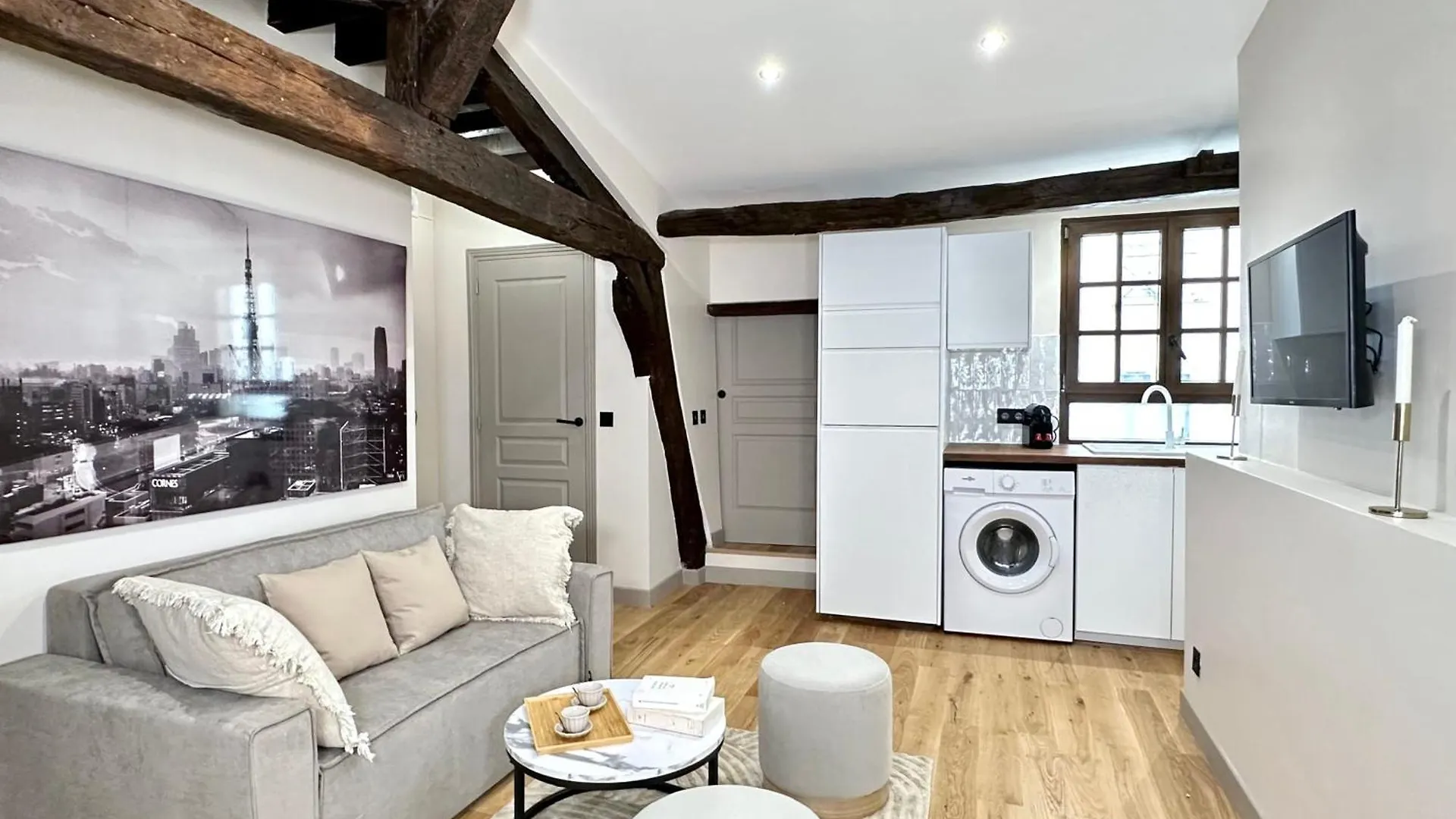 Le Marais' Finest Luxurious פריז