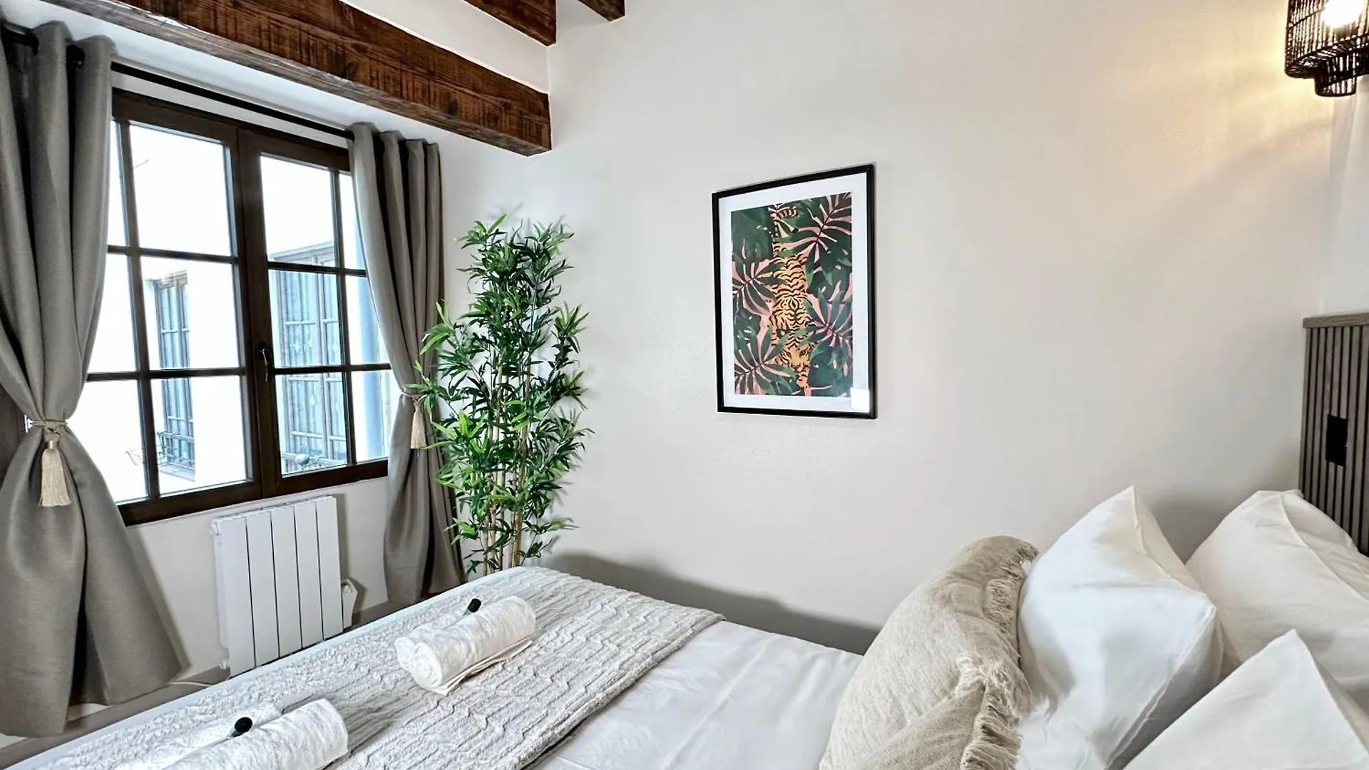 Le Marais' Finest Luxurious דירה